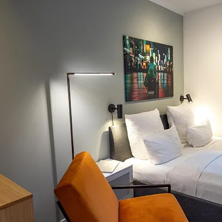 Have-A-Nice-Stay - Souterrain, Kino An Der Natur, U-Bahn Nach Hamburg 400M - Baecker & Restaurants 500M - Lidl 800M - Zentrum 1,5Km Ahrensburg Esterno foto