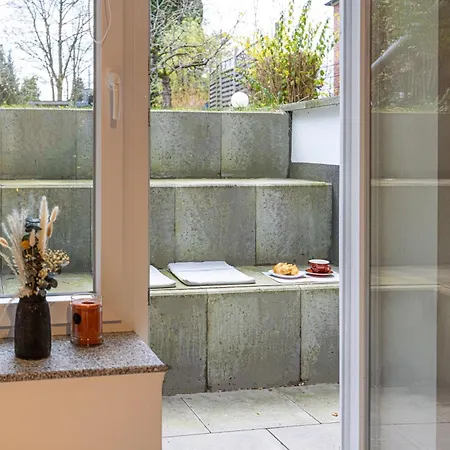Have-A-Nice-Stay - Souterrain, Kino An Der Natur, U-Bahn Nach Hamburg 400M - Baecker & Restaurants 500M - Lidl 800M - Zentrum 1,5Km Ahrensburg Esterno foto